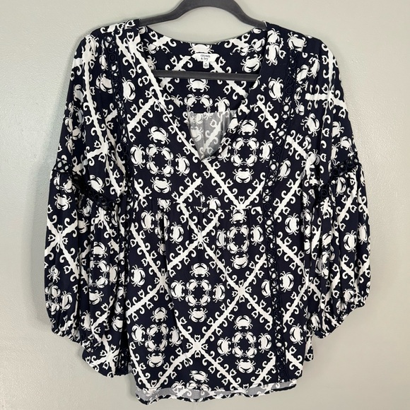Crown&Ivy Crab-Print Top - Picture 1 of 7